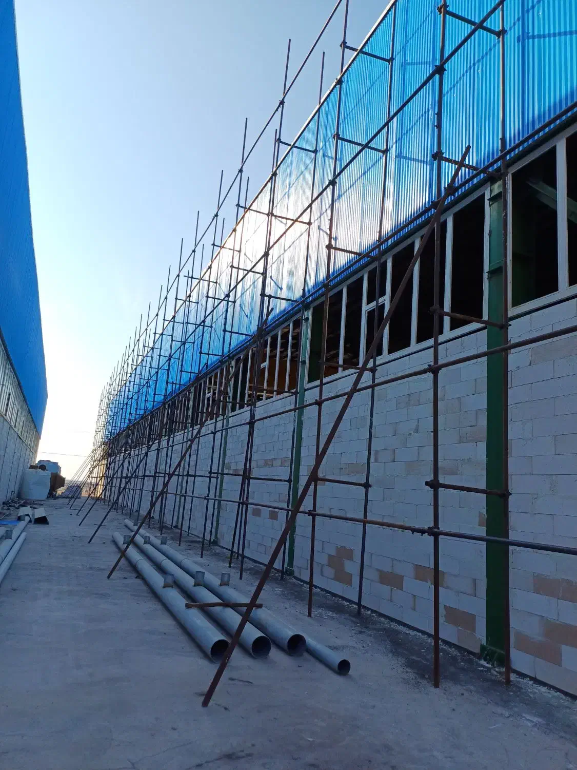 نصاب و استا کار داربست فلزی|خدمات پیشه و مهارت|بندرعباس, |دیوار