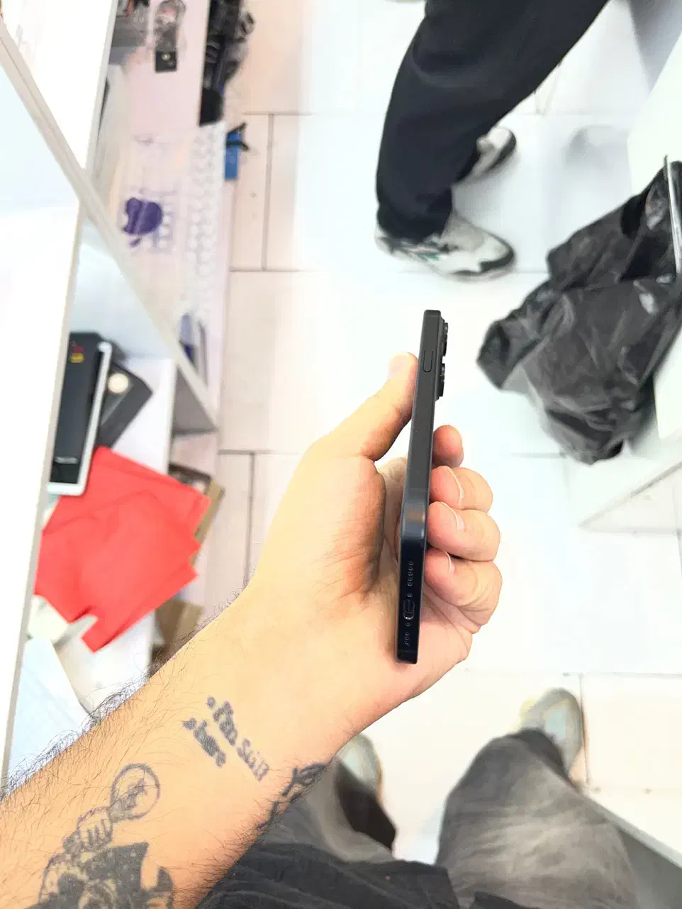 iphone 15 باطری ۱۰۰ بدون خط و خش مهلت تست|موبایل|کرج, گوهردشت|دیوار