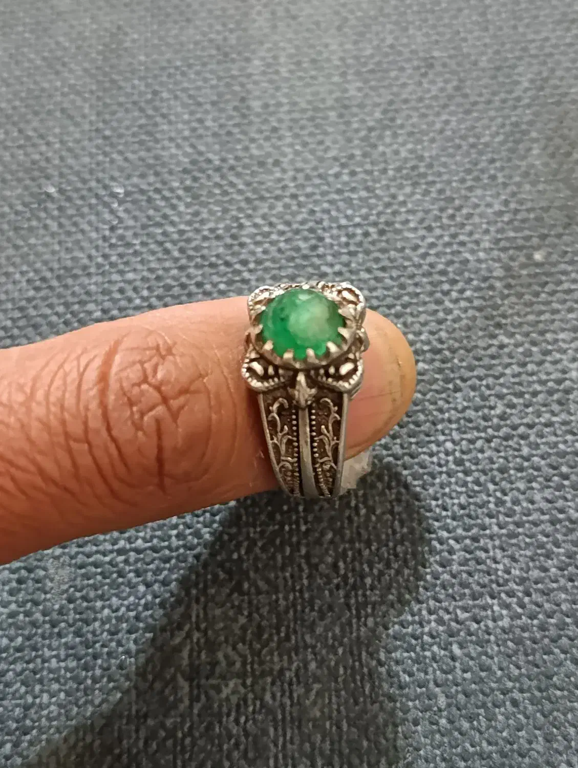 زمرد پنجشیر افغان رکاب سلطنتی|جواهرات|قم, ارم|دیوار