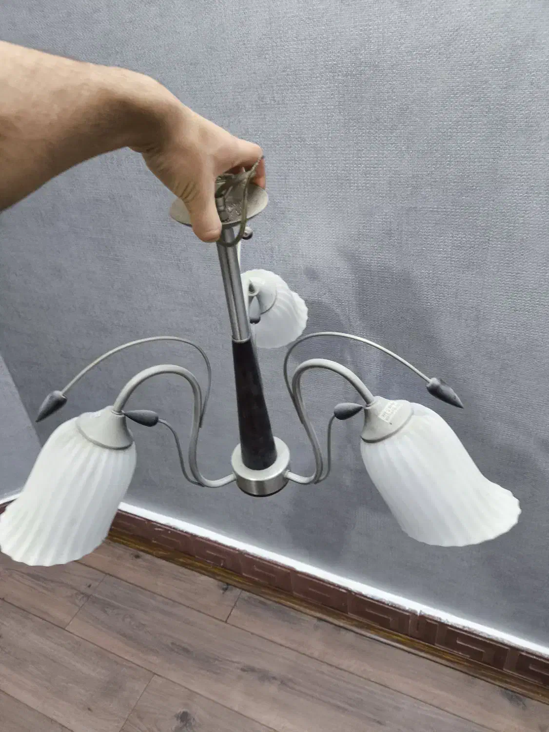 لوستر|لوستر و چراغ آویز|قم, زنبیل آباد|دیوار