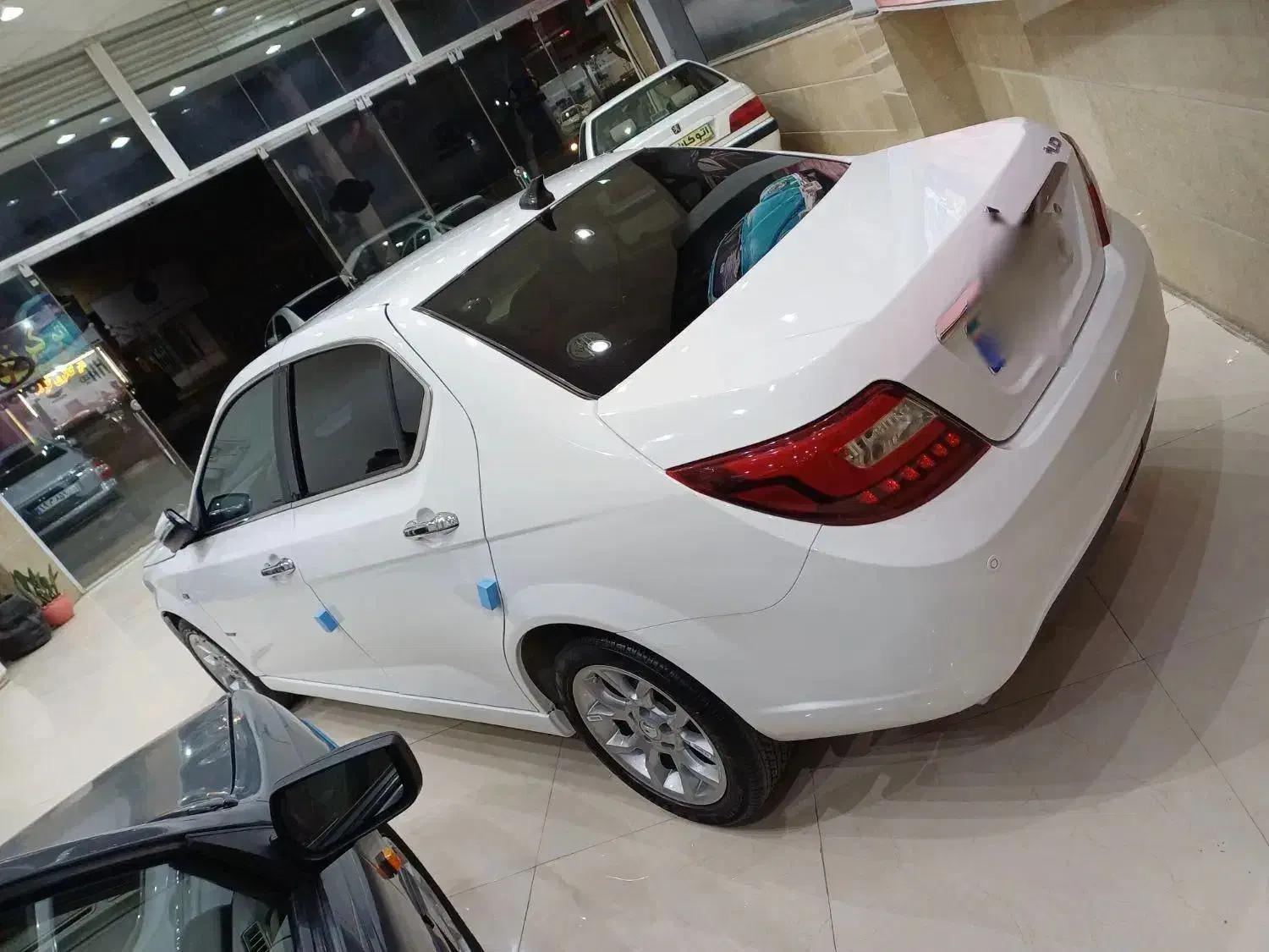 دنا پلاس اتومات402|خودرو سواری و وانت|سبزوار, پاسداران|دیوار