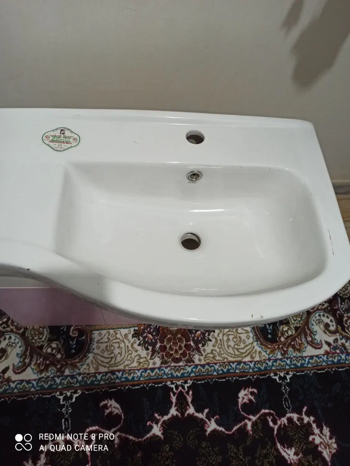 روشویی|لوازم سرویس بهداشتی|بومهن, |دیوار