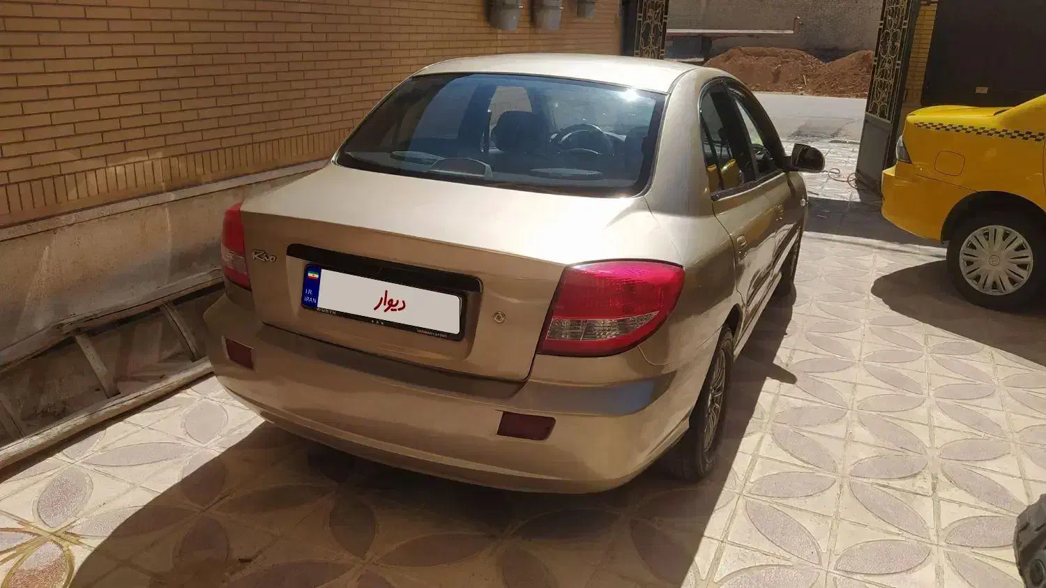 ریو مدل ۸۵|خودرو سواری و وانت|شیراز, شهرک مهدیه|دیوار