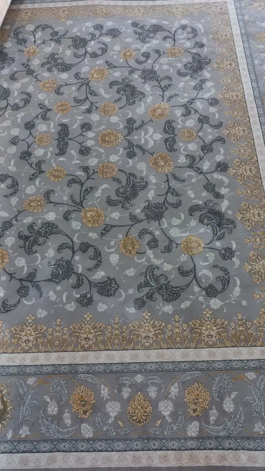 ۴  تخته ۹متری ۷۰۰شانه اصل ۲۵۵۰ در حد صفر صفر|فرش|میاندوآب, |دیوار