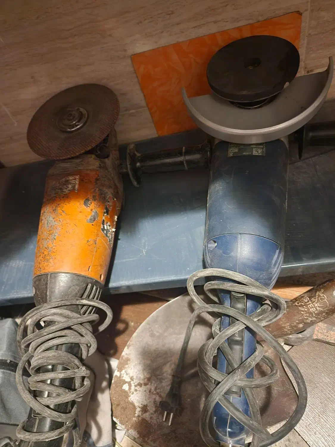 سنگ فرز بوش و AEG|ابزارآلات|شیراز, کوی قضات|دیوار