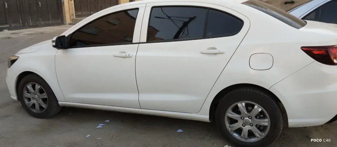 شاهین بسیار سالم وتمیز|خودرو سواری و وانت|همدان, |دیوار