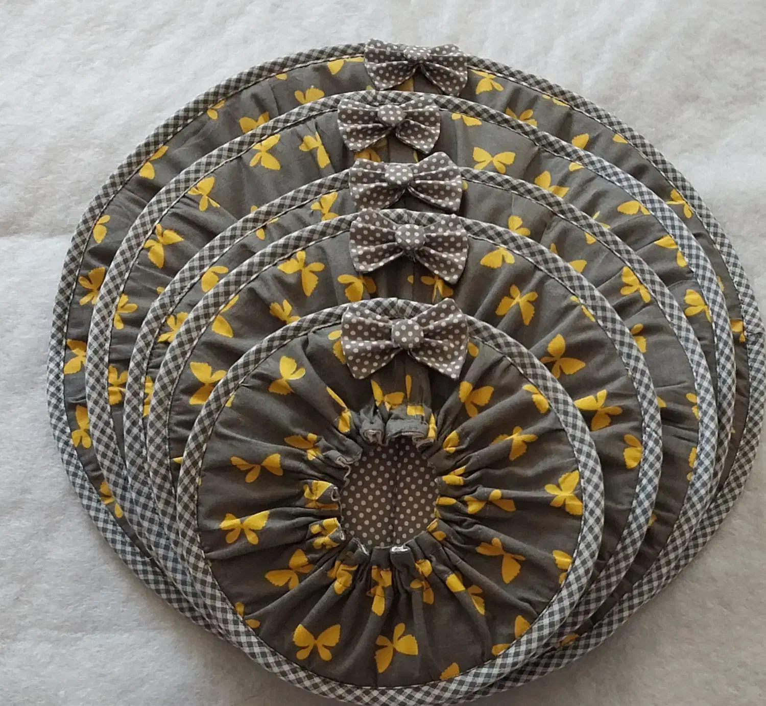 دوخت سرویس اشپزخانه عروس با طرح و پارچه دلخواه|سفره، حوله، دستمال آشپزخانه|تهران, حصارک|دیوار