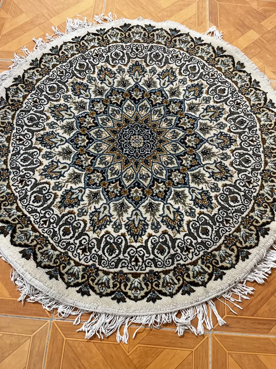 فرش گرد|فرش|کرج, کرج نو|دیوار