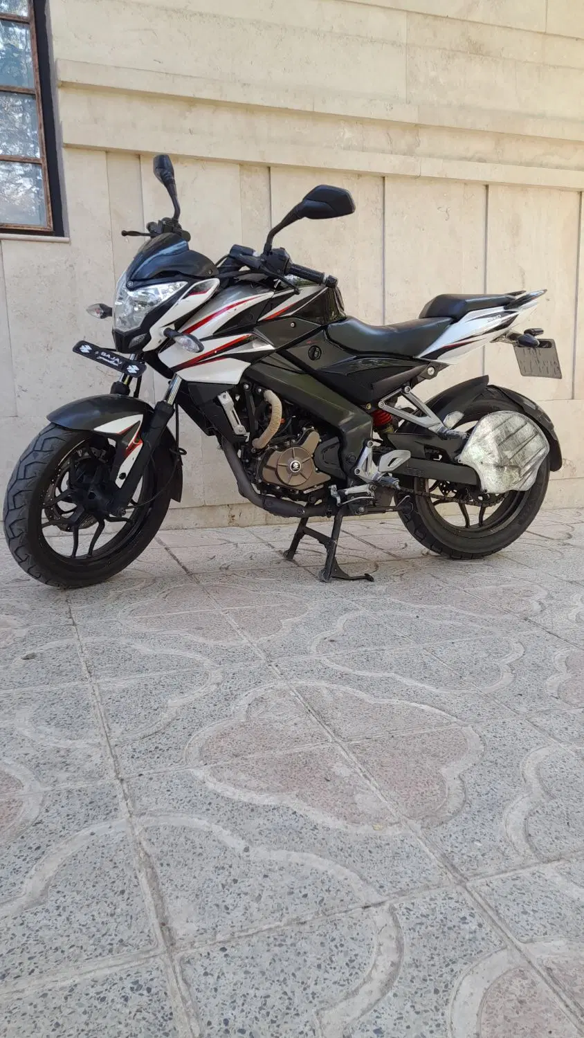 ns 200|موتورسیکلت|زنجان, |دیوار
