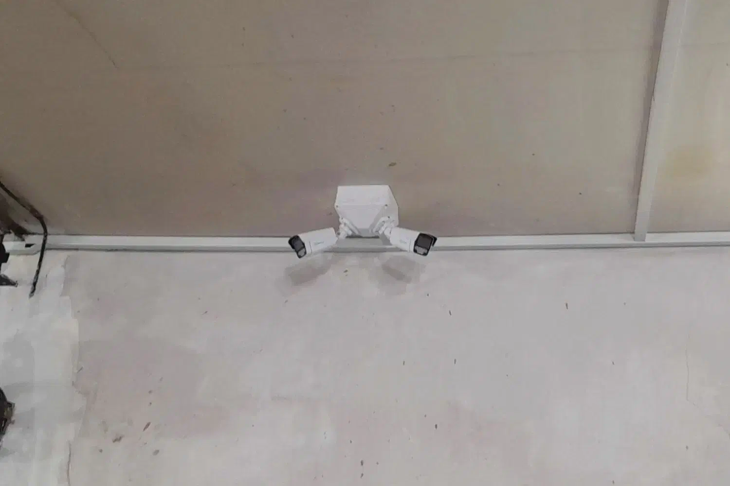 دوربین مداربسته و دزدگیر اماکن|خدمات پیشه و مهارت|اراک, |دیوار