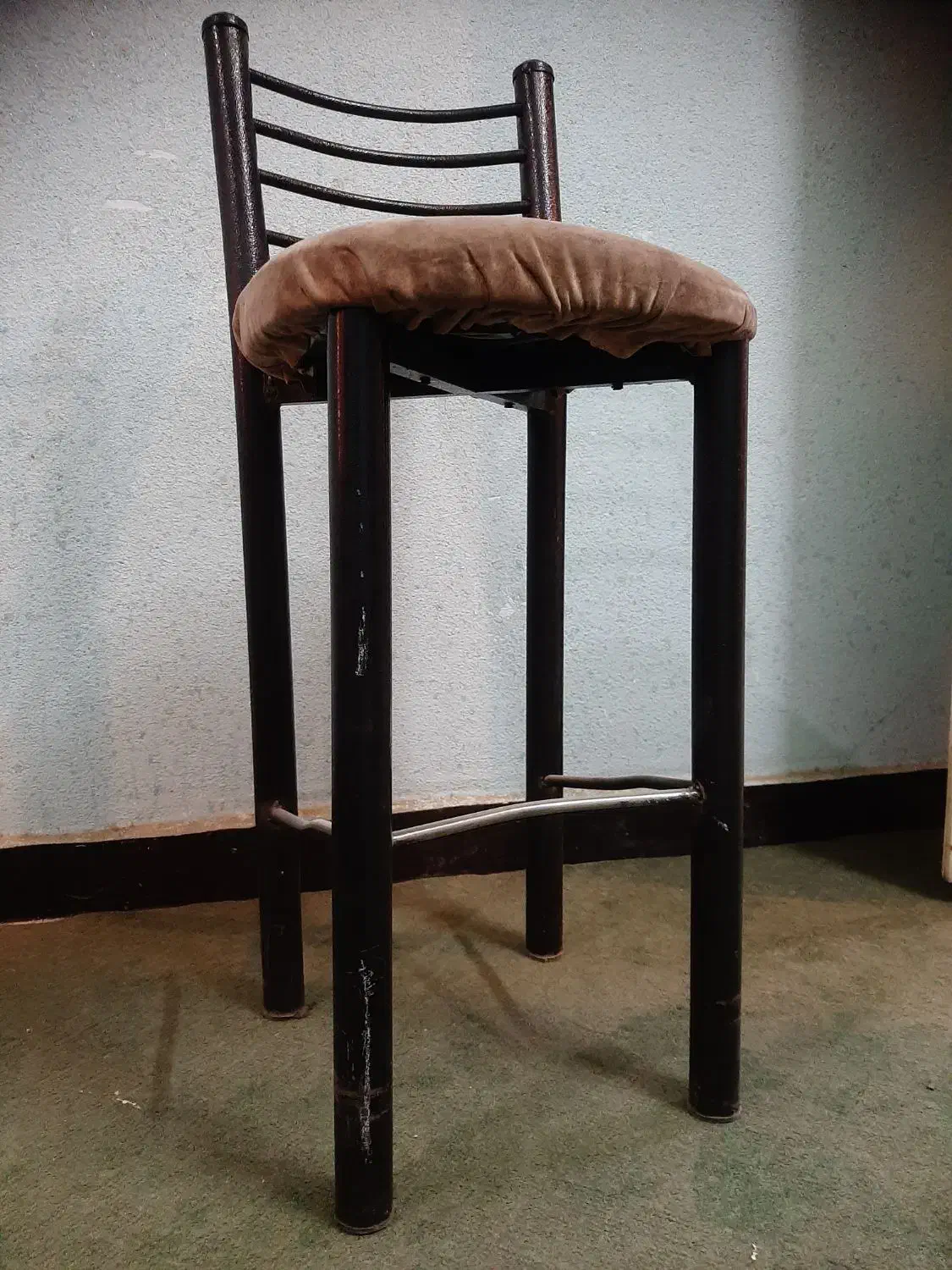 صندلی|صندلی و نیمکت|شوش, |دیوار