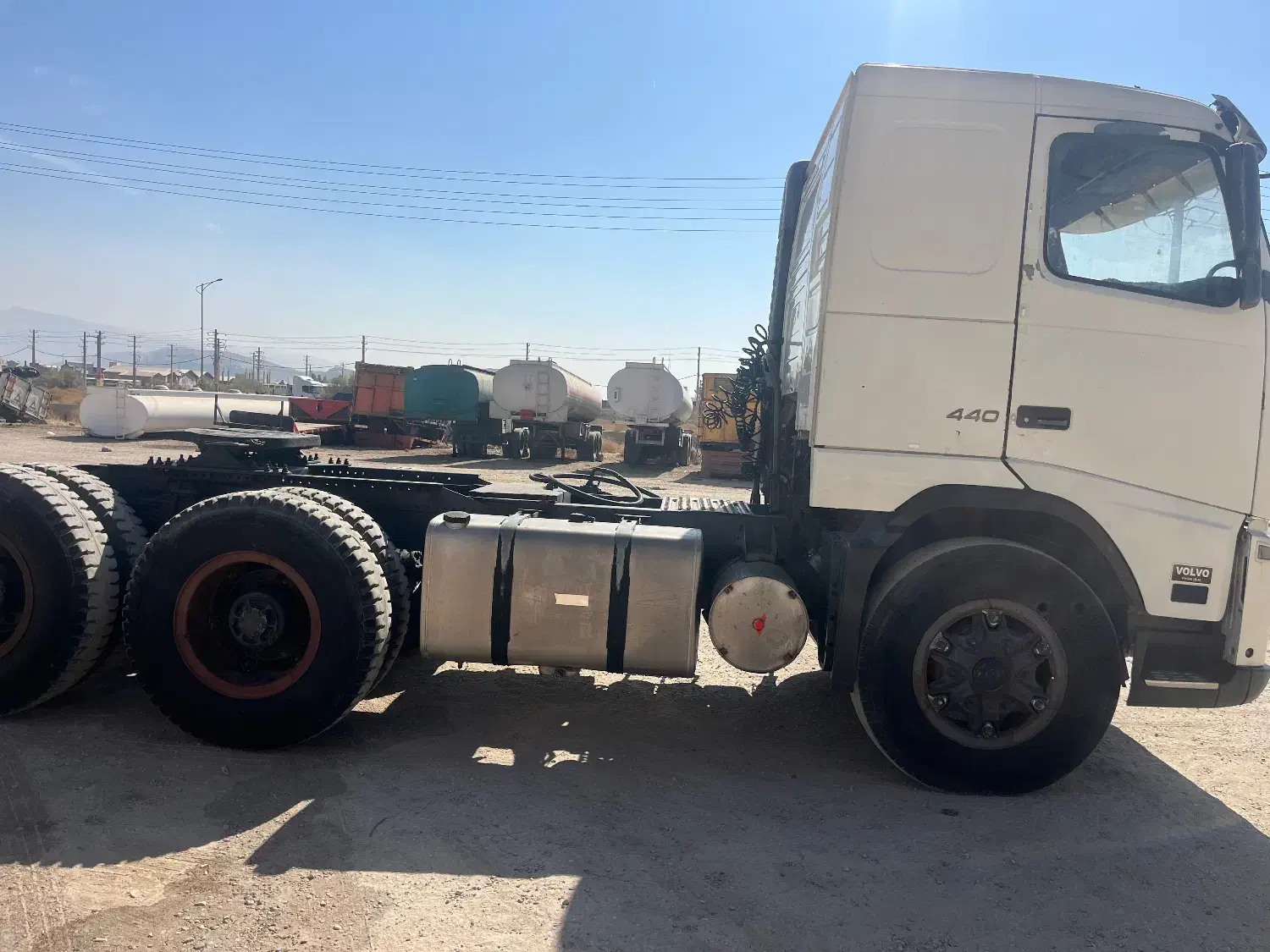 FH440. ولوو|خودرو سنگین|شیراز, ترمینال باربری|دیوار