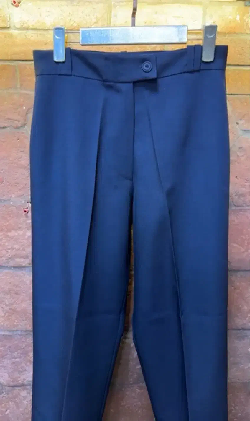 نیازمند خیاط بیرون بر شلوار زنانه تسویه نقدی|استخدام صنعتی، فنی، مهندسی|سبزوار, امیر کبیر|دیوار