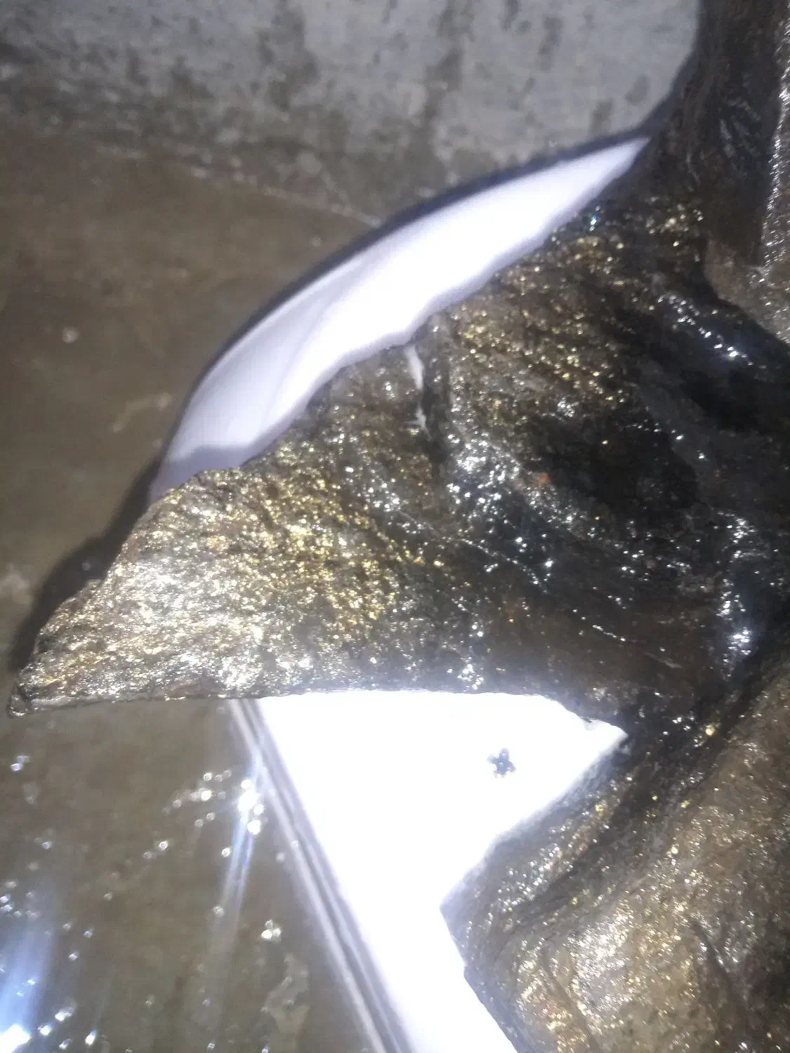 سنگ طلا ۶کیلوگرم|جواهرات|ارومیه, |دیوار