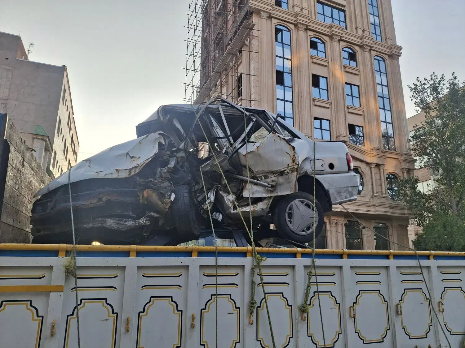 جمع اوری اسقاط مینی بوس نیسان پیکان پراید وانت روا|خدمات موتور و ماشین|اردبیل, |دیوار