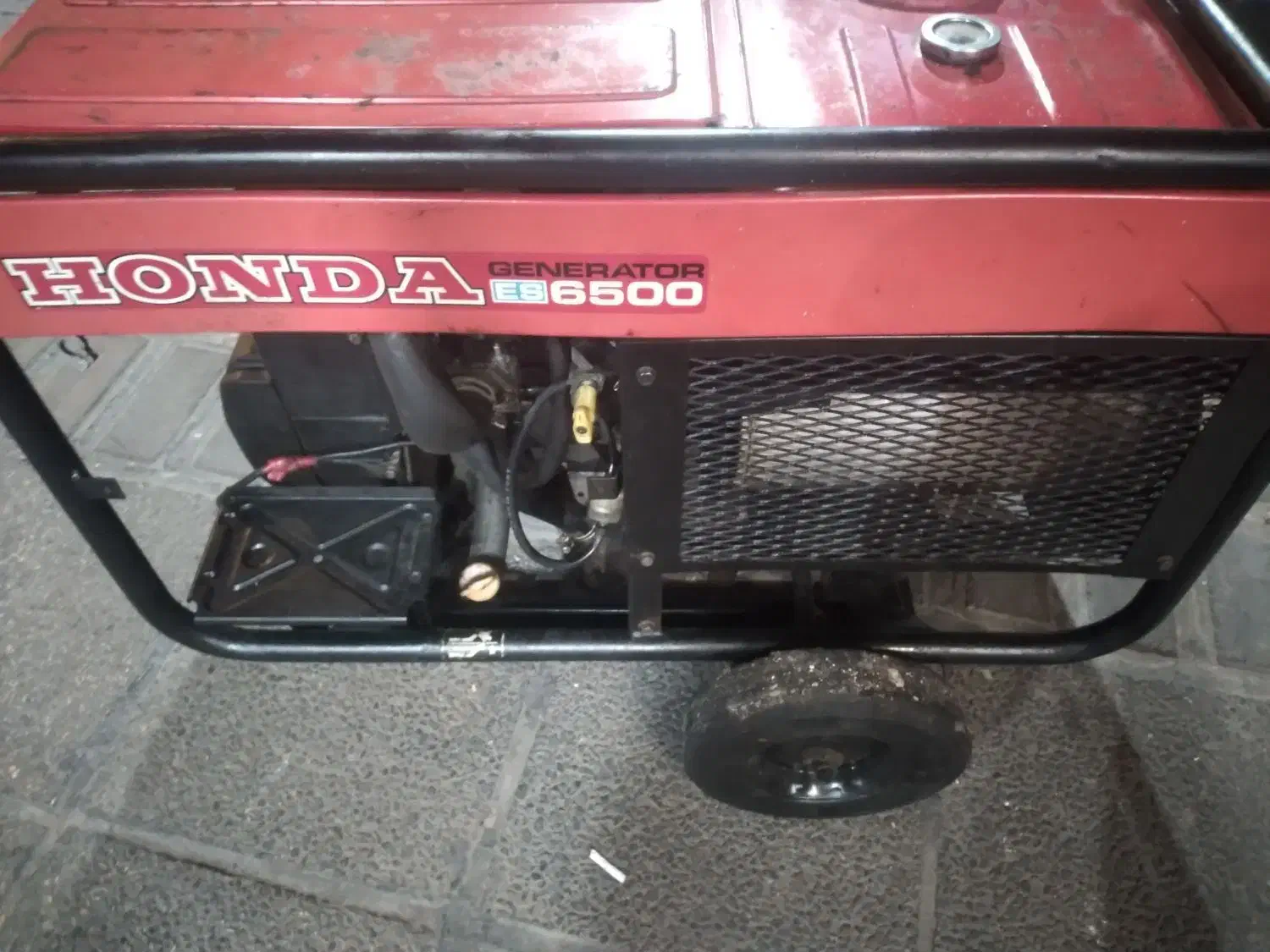 موتور برق هندا ژاپنی سوپر سایلنت رادیات دار|ماشینآلات صنعتی|شیراز, بالا کفت|دیوار