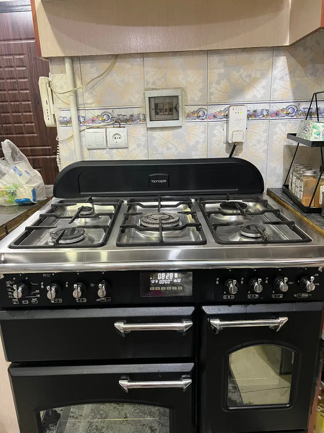 اجاق گاز فردار ۵ شعله تاکنوگاز|اجاق گاز و لوازم برقی پختوپز|باغستان, |دیوار