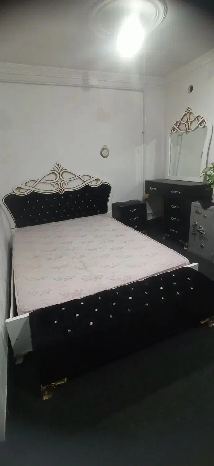 وسایل خانگی|تخت و سرویس خواب|بانه, |دیوار