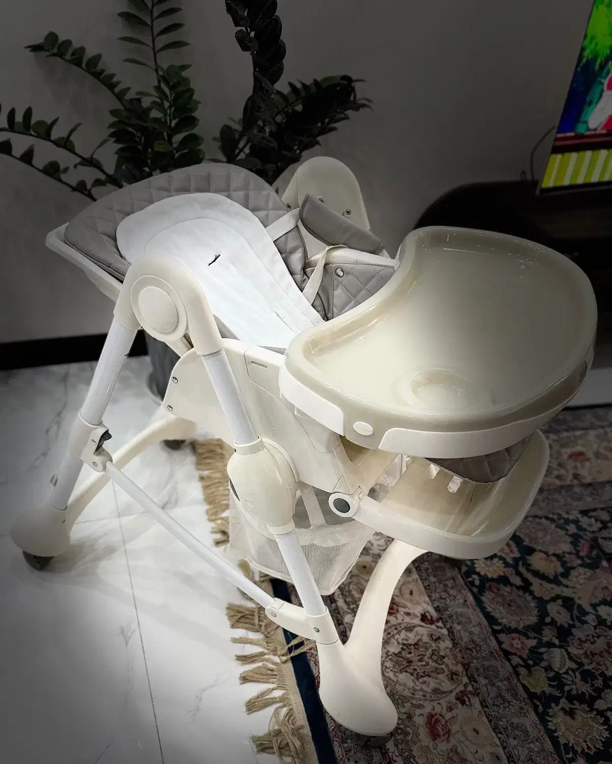 صندلی غذا کودک|تخت و صندلی بچه|تهران, علم و صنعت|دیوار