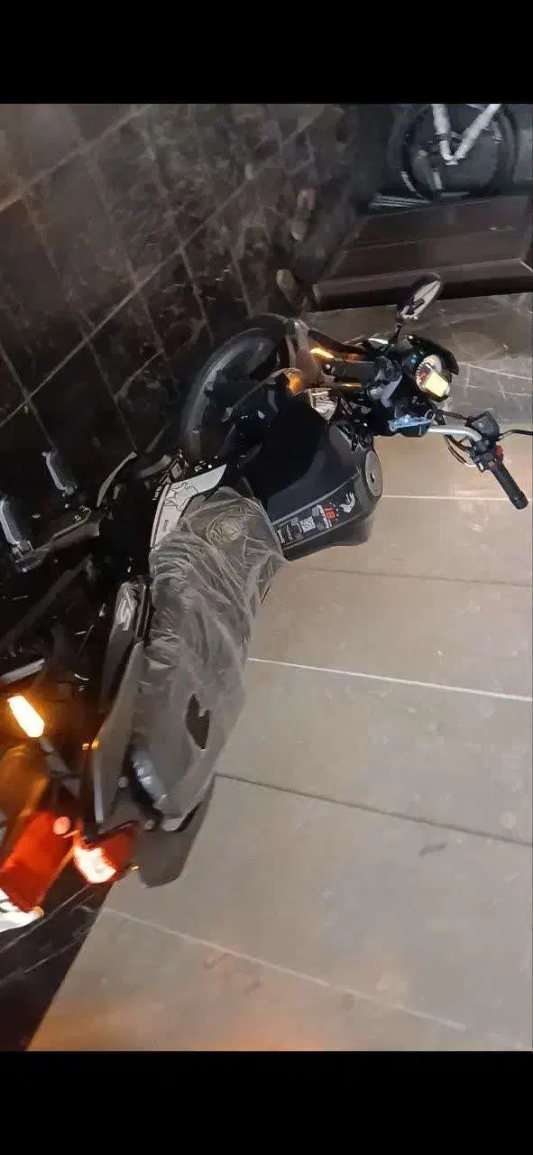 موتور بنلی ۱۵۰|موتورسیکلت|اصفهان, ملک‌شهر|دیوار