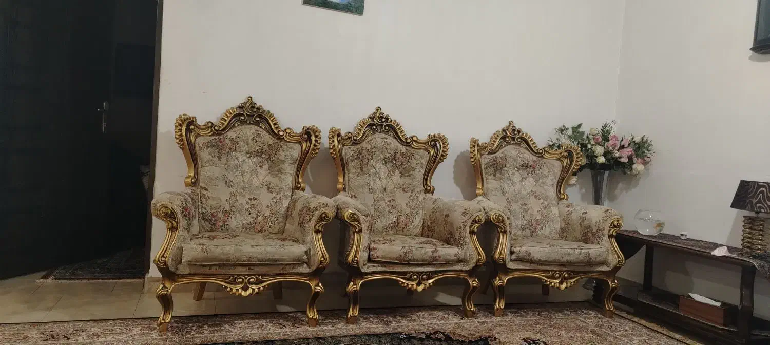 مبل کلاسیک|مبلمان خانگی و میز عسلی|آبادان, |دیوار