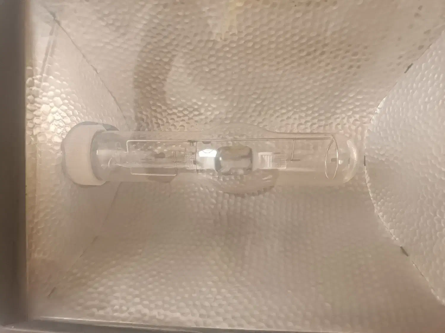 پروژکتور ۴۰۰ وات برند shoa|لامپ و چراغ|قدس, شهرقدس|دیوار