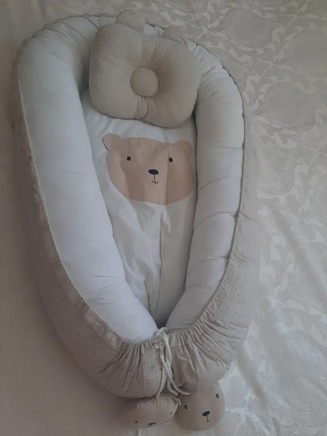 تشک گارد دار نوزاد و بالش نوزادی|رختخواب، بالش، پتو|تهران, شهران شمالی|دیوار