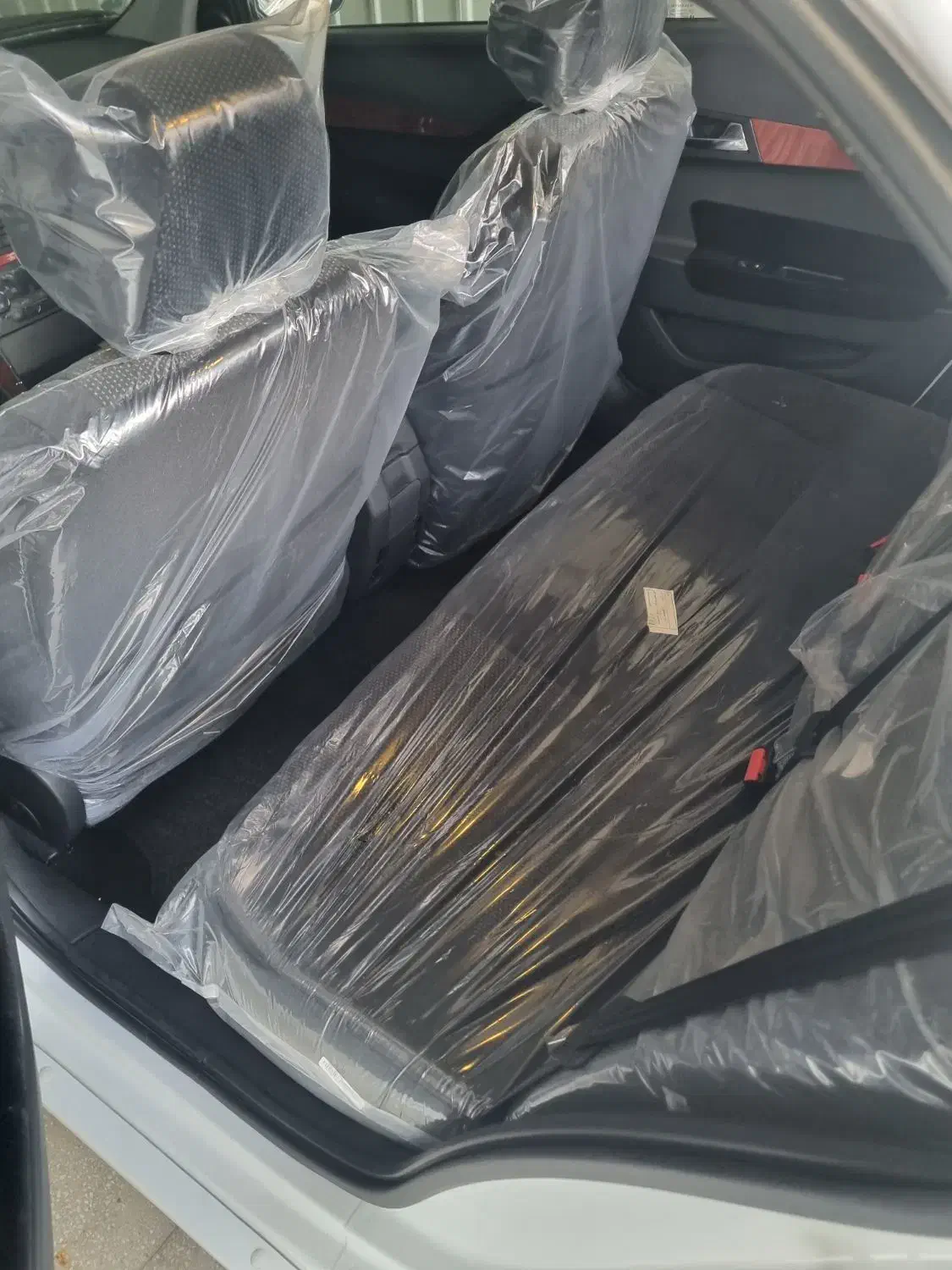 دنا پلاس ۵ دنده مدل ۴۰۳|خودرو سواری و وانت|شیراز, عفیف‌آباد|دیوار