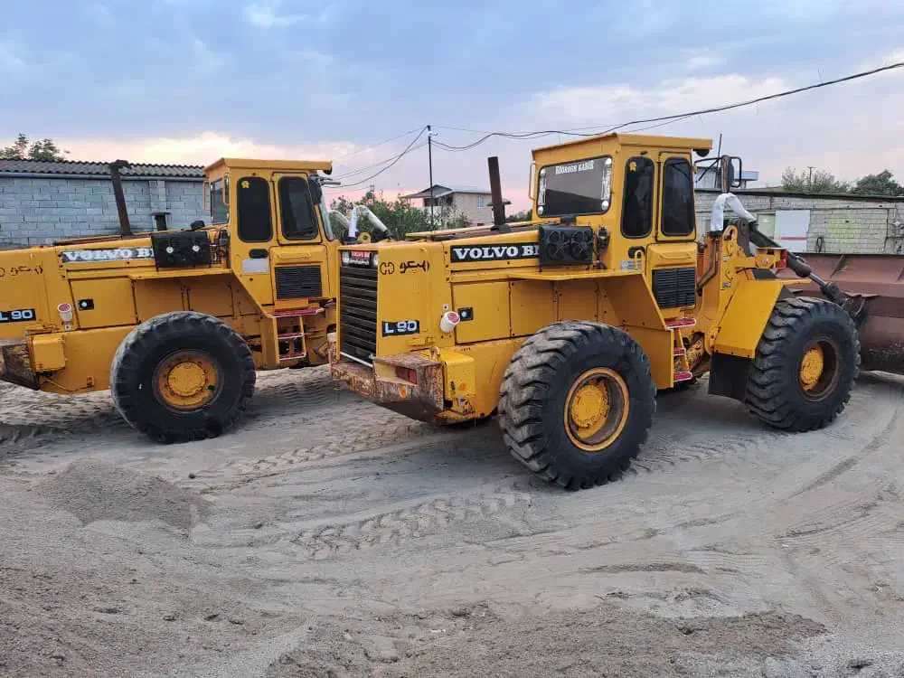 لودر رضانژاد volvo|خودرو سنگین|تهران, بلوار کشاورز|دیوار