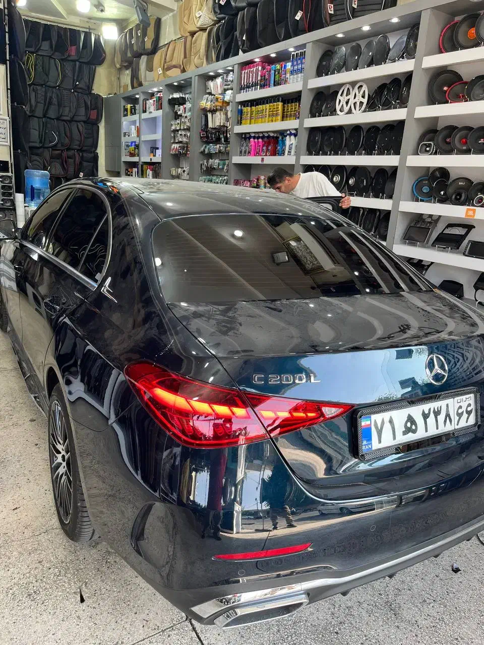 شیشه دودی آمریکایی آنتی سولارuvضمانت تعویض1000tت|خدمات موتور و ماشین|اصفهان, عسگریه|دیوار