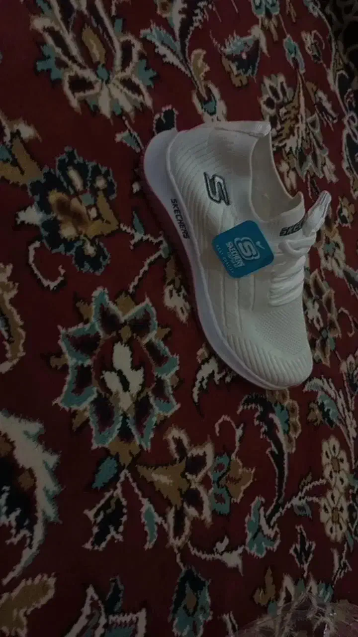 مدت دوروز|کیف، کفش، کمربند|سبزوار, زینبیه|دیوار