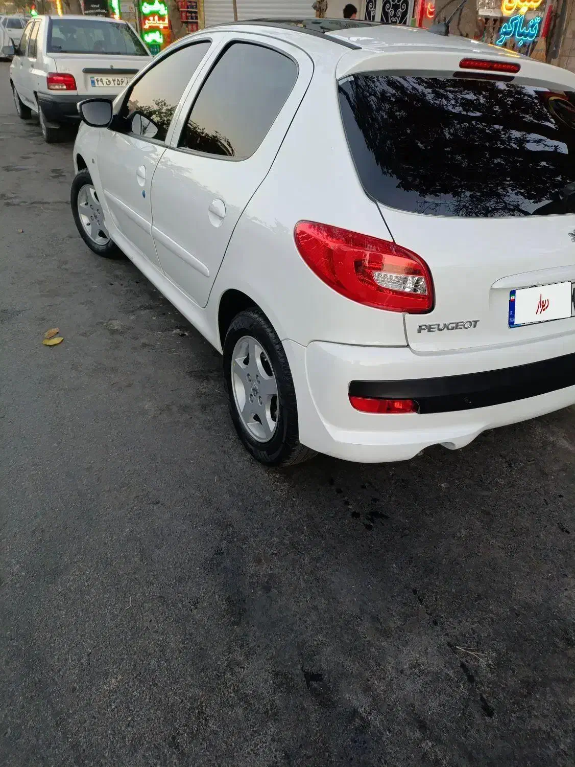 207 پاناروما۲۶تا کار،مدل ۱۴۰۳|خودرو سواری و وانت|مشهد, هفده شهریور|دیوار