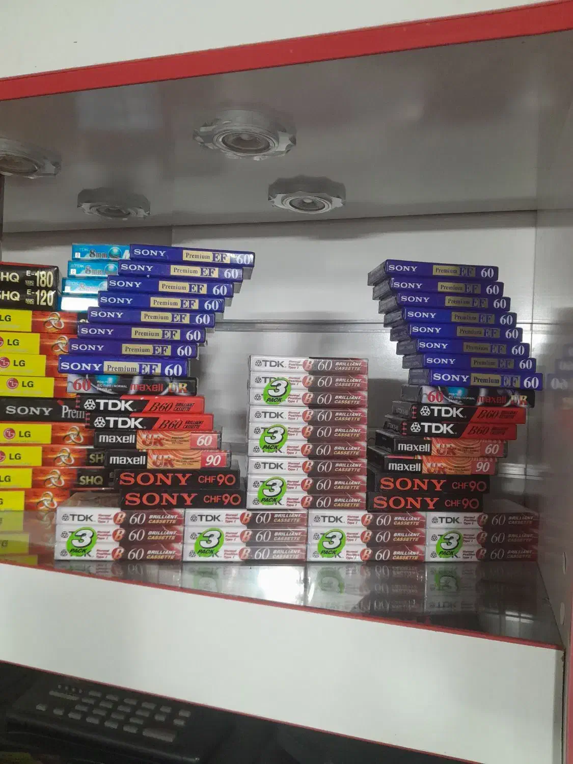 انواع نوار کاست و ویدئو و هندیکم|فیلم و موسیقی|اردبیل, |دیوار