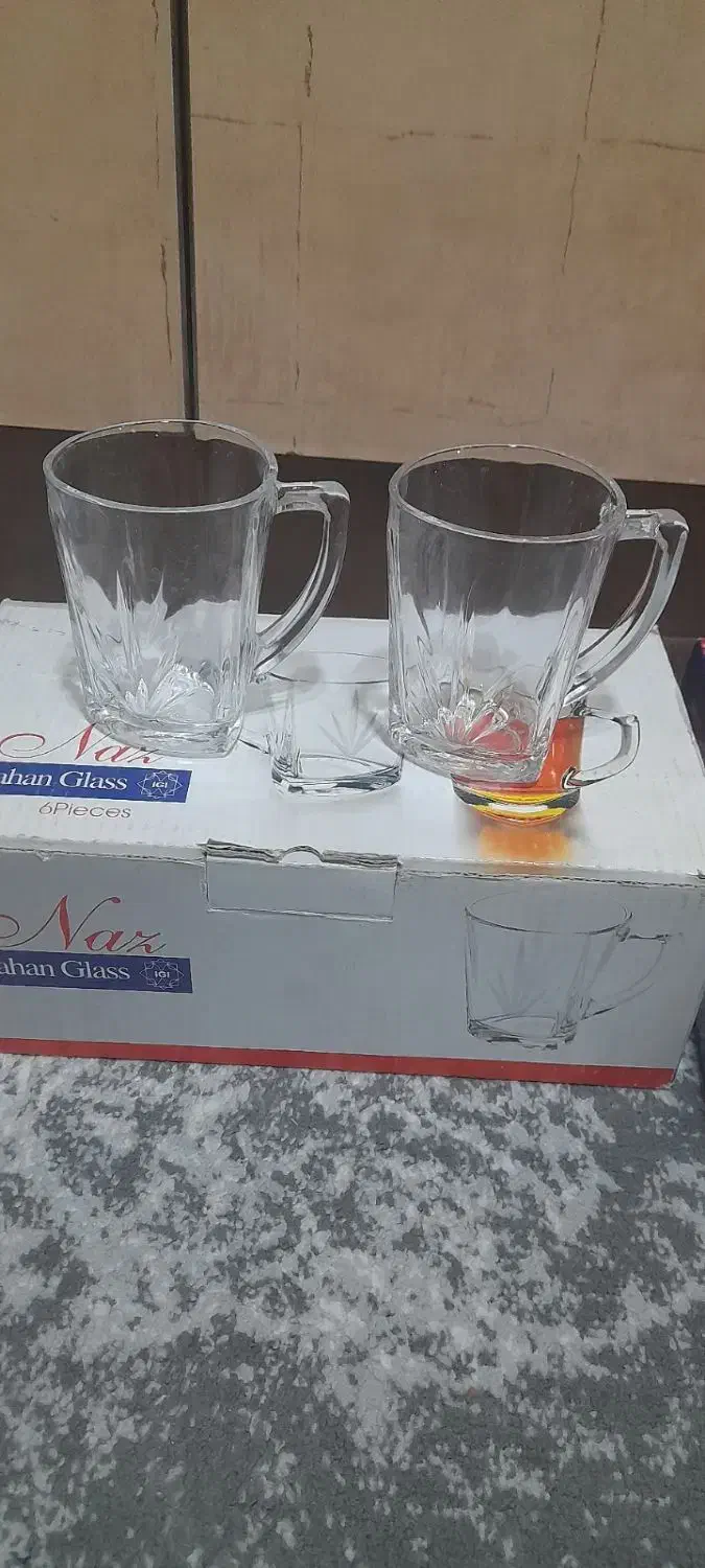 قندان و استکان|ظروف سرو و پذیرایی|کاشان, شهرک خاتم الانبیا (مسکن ملی کاشان)|دیوار