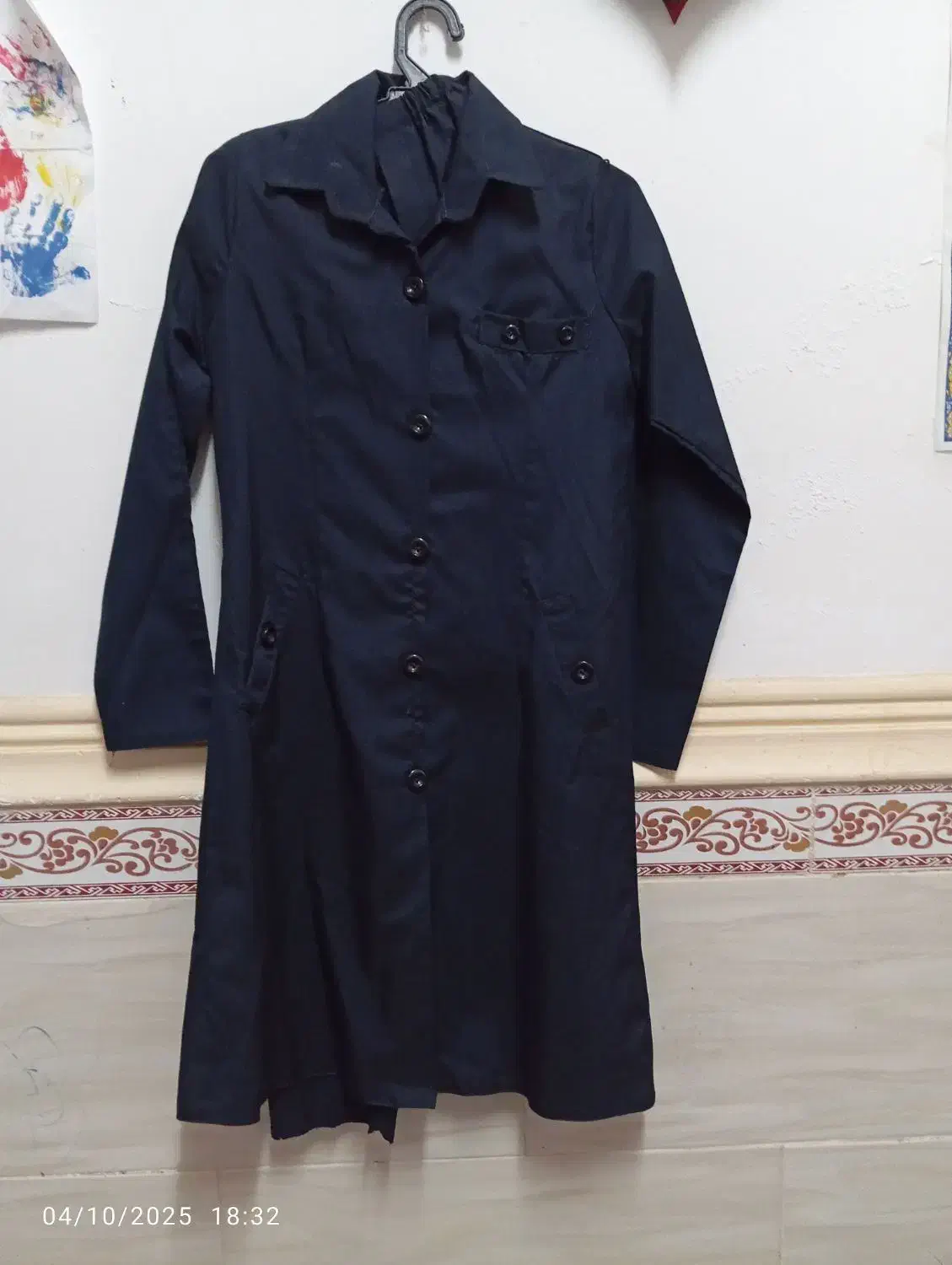 مانتو مدرسه|لباس|بندر گناوه, |دیوار