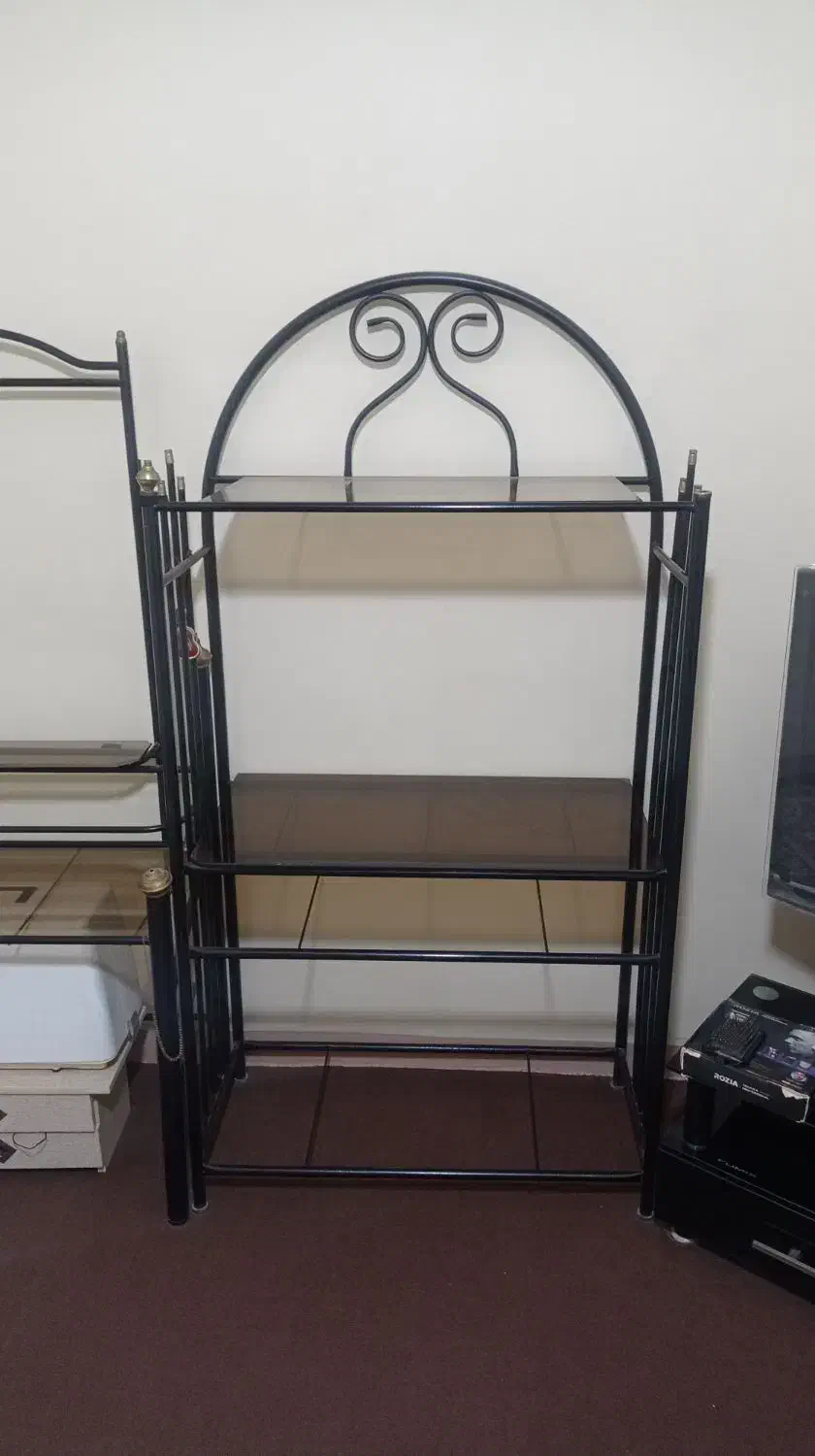 میز آرایش و میز تلویزیون|کتابخانه، شلف، قفسه‌های دیواری|زاهدان, |دیوار