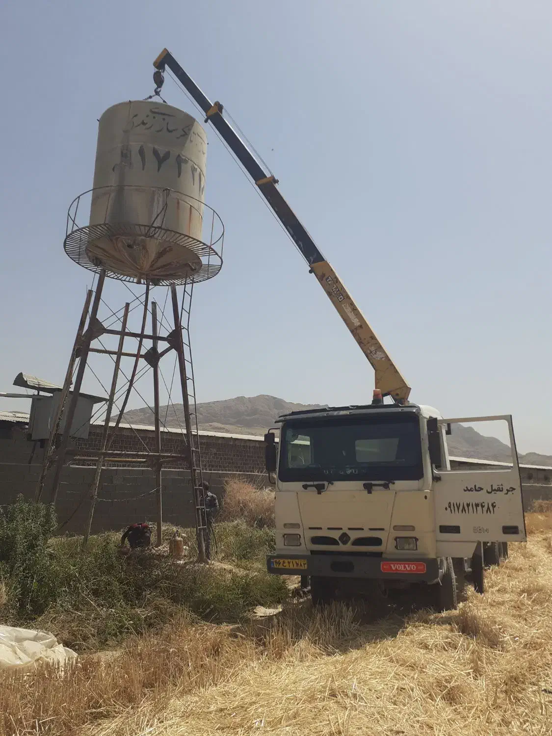جرثقیل بادسان|خودرو سنگین|شیراز, شهرک صنعتی شیراز|دیوار