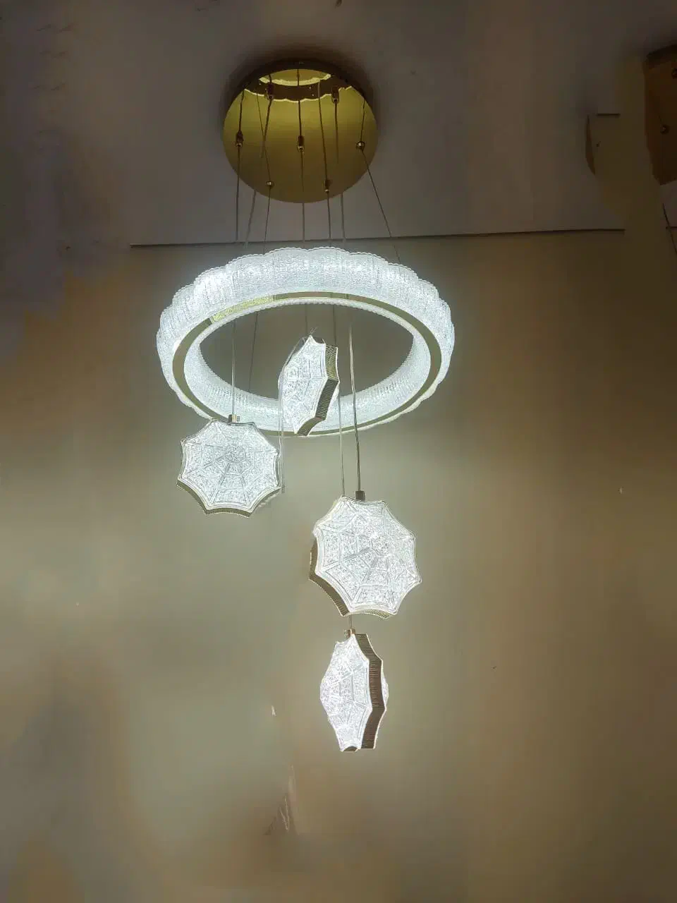 لوستر آویز خارجی کنترل دار تعداد محدود|لوستر و چراغ آویز|الوند, |دیوار