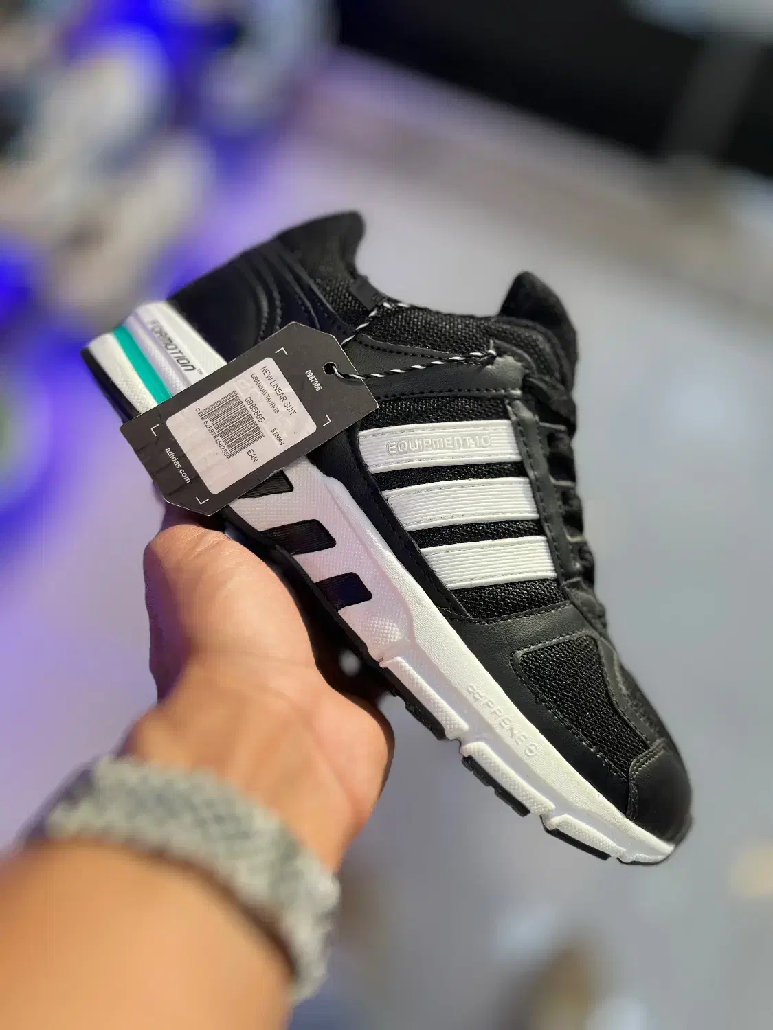 کتونی کفش اکیومنت ۱۰ مشابه سفارش ویتنام|کیف، کفش، کمربند|قم, شاه ابراهیم|دیوار