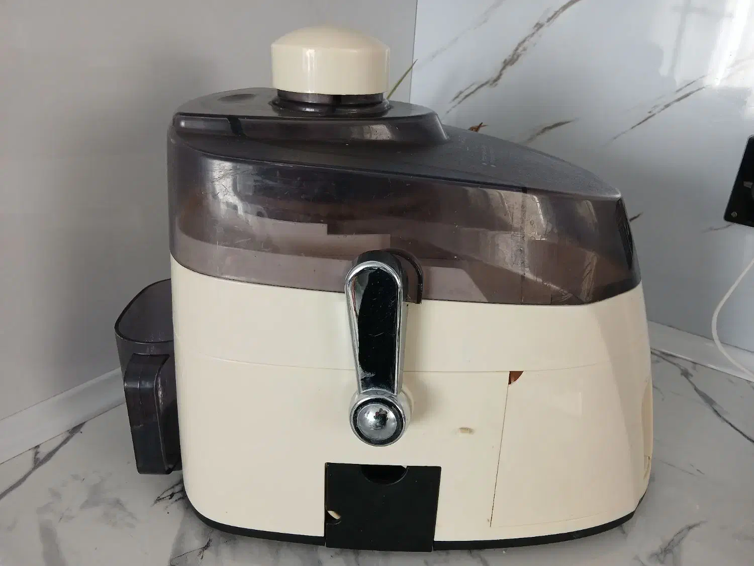 ابمیوه گیر ۲ عدد|آبمیوه‌گیر و آب‌مرکبات‌گیر|سنندج, |دیوار