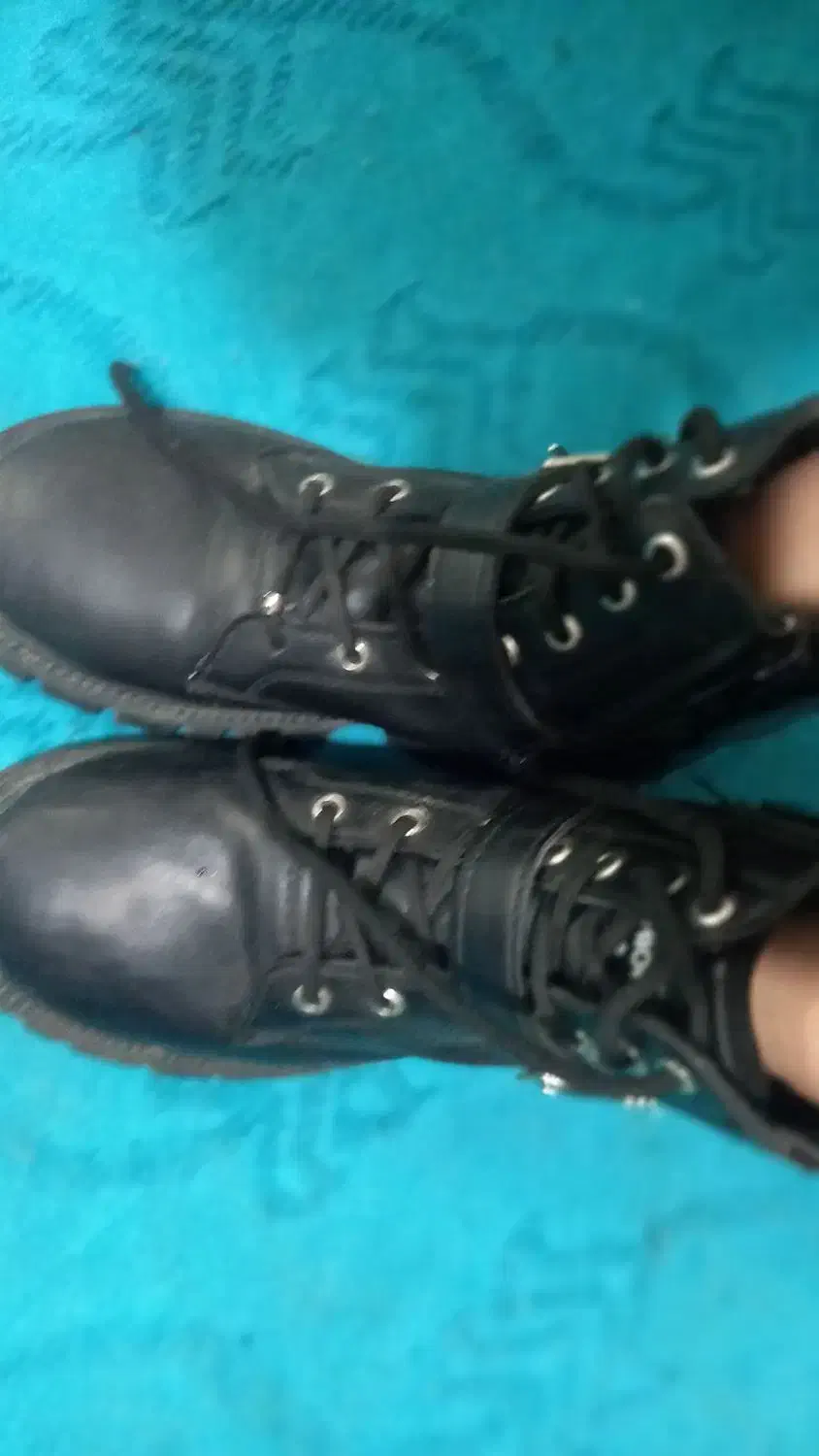 نیم بوت دخترانه سایز ۳۵|کیف، کفش، کمربند|خرم‌آباد, |دیوار