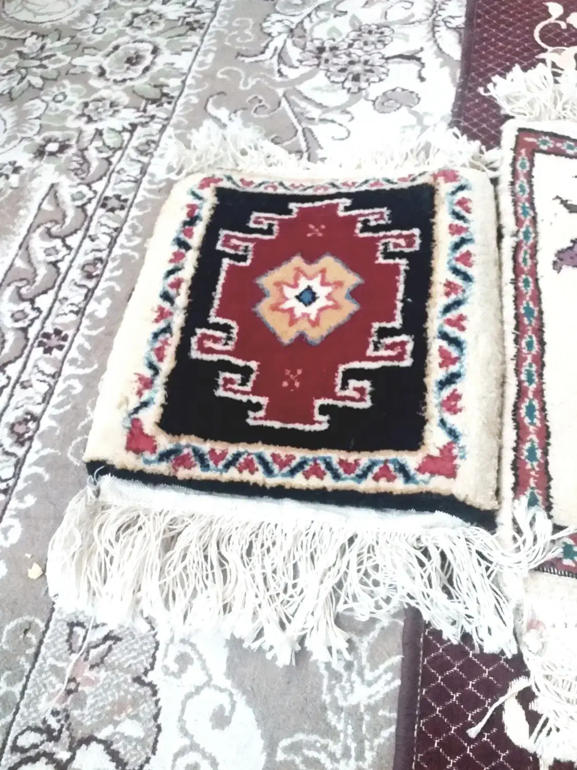 اشیاء|تابلو فرش|بیرجند, |دیوار