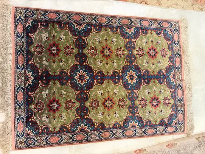 تابلو فرش دستباف ابریشم قم|تابلو فرش|تهران, نیاوران|دیوار