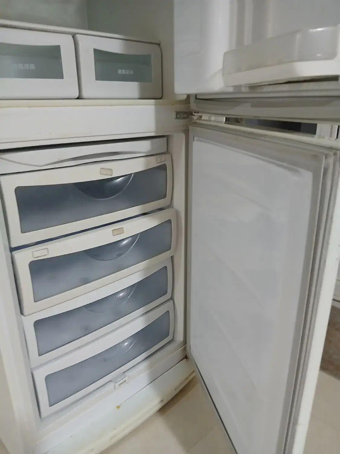 یخچال|یخچال و فریزر|فردوس (خراسان), |دیوار