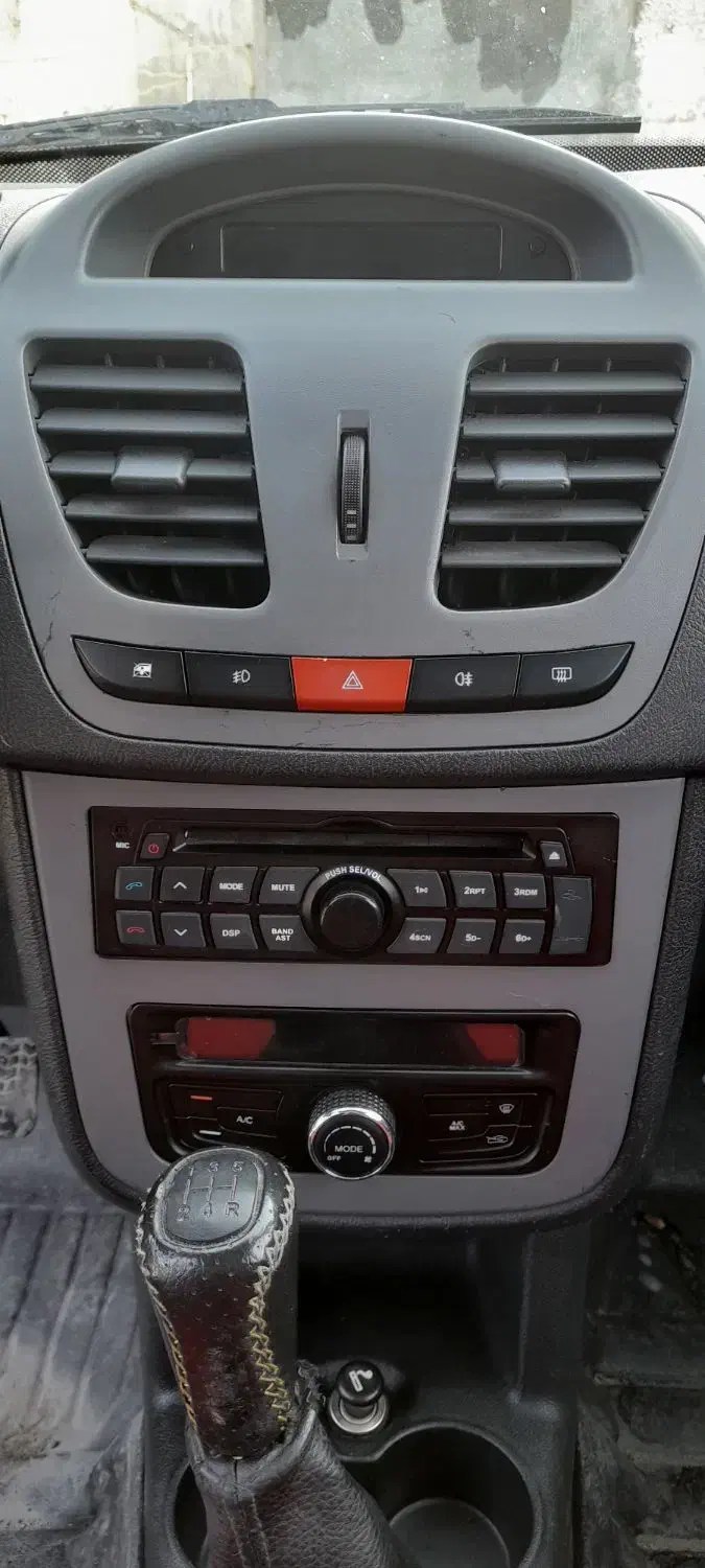 ساینا مدل ۹۸ درحد|خودرو سواری و وانت|فریمان, |دیوار