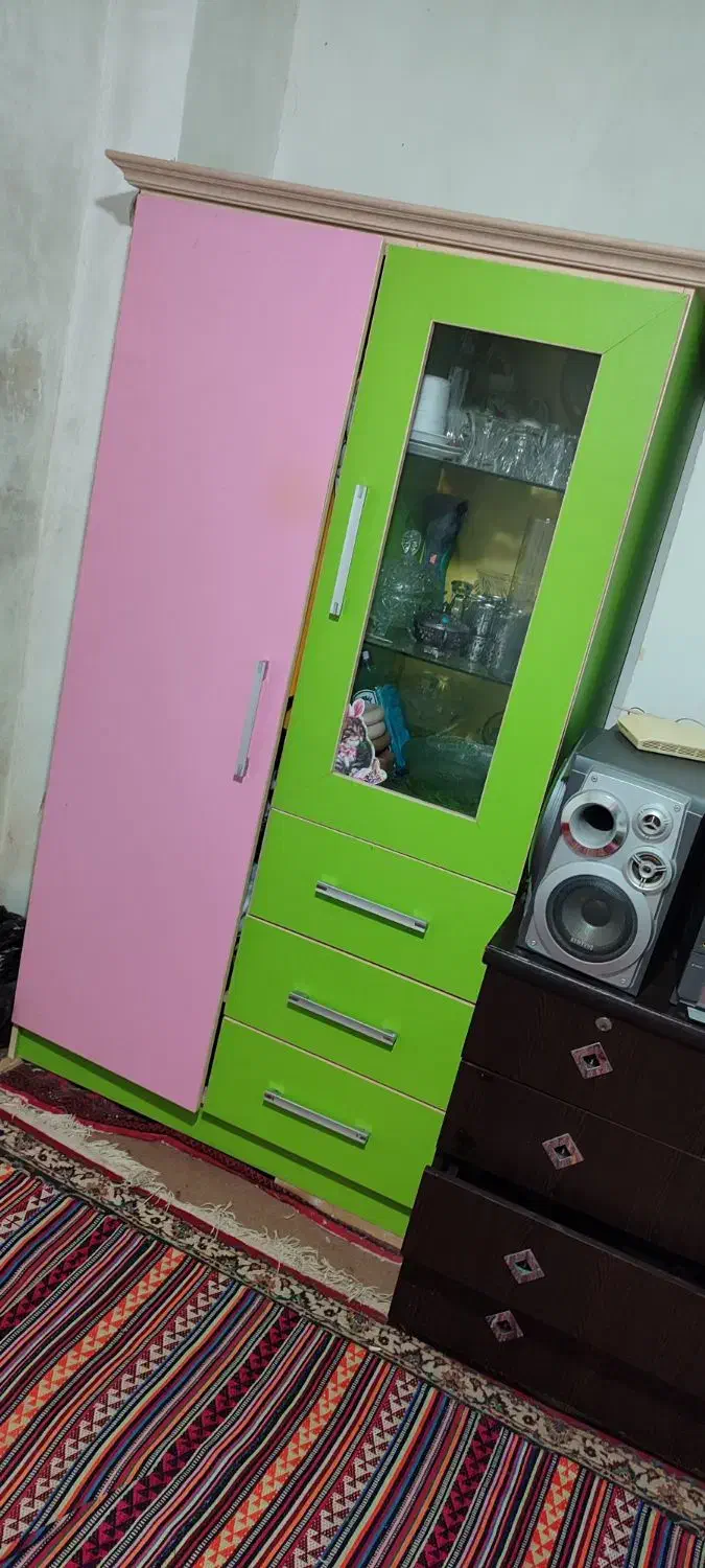 کمد|جاکفشی، کمد، دراور|رشت, نخودچر|دیوار