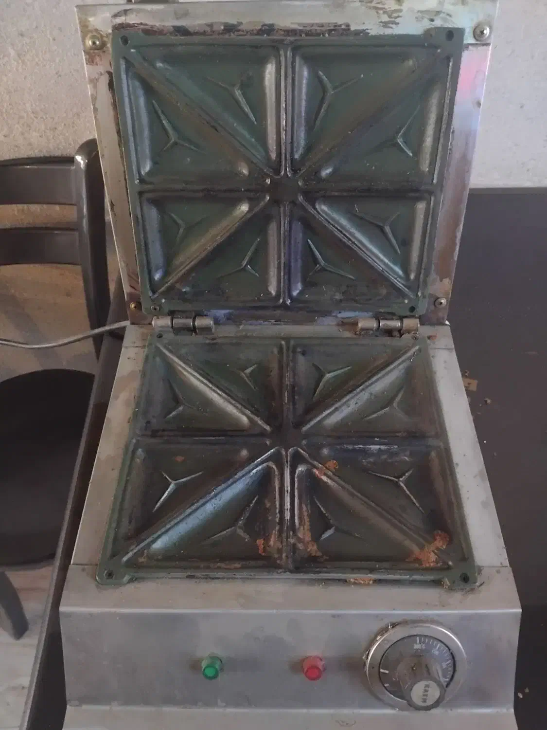 ساندویچ ساز|اجاق گاز و لوازم برقی پختوپز|قم, الوندیه و گذر صادق|دیوار