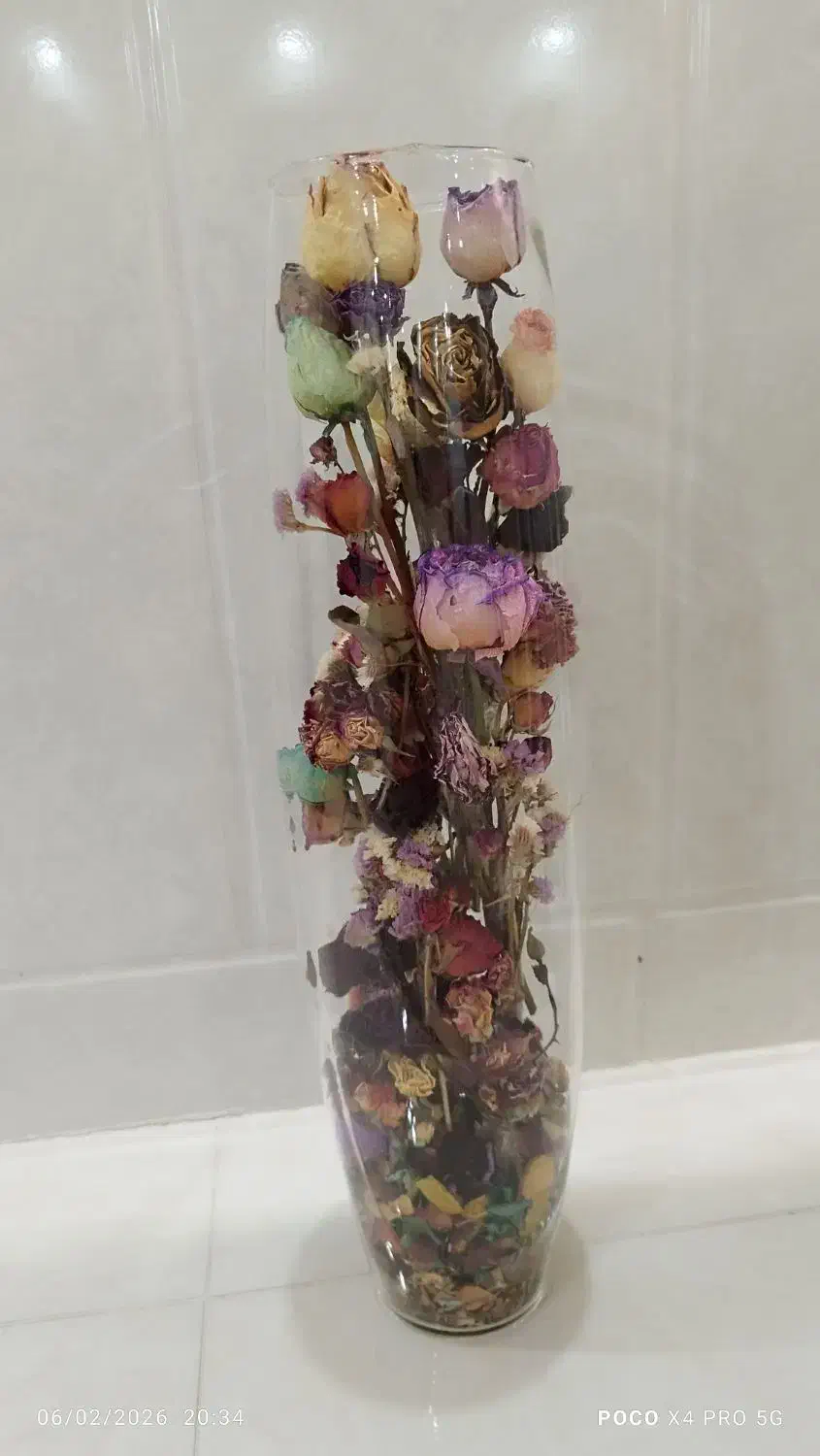 گل خشک|گل مصنوعی|قم, شهدا|دیوار