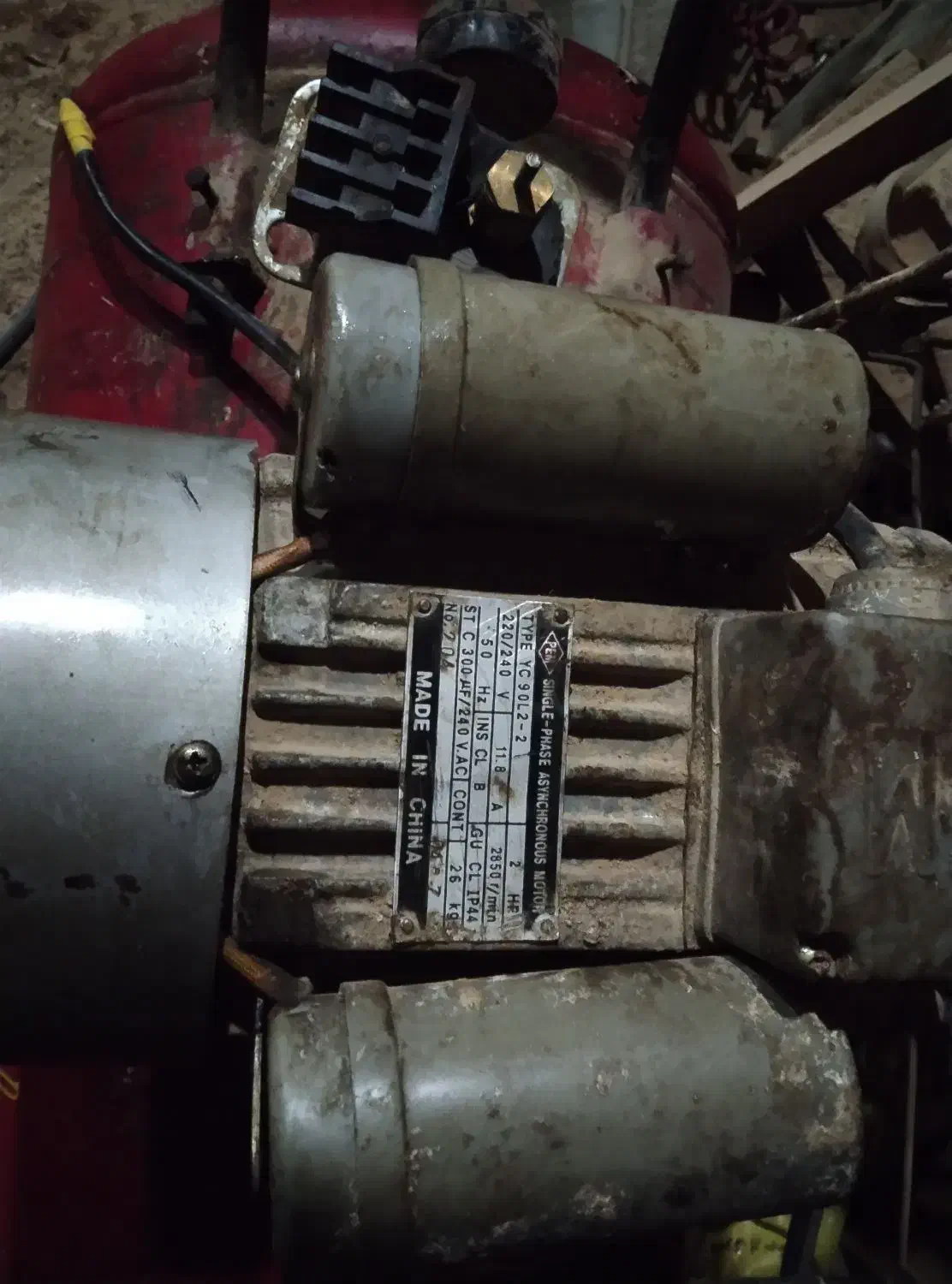 پمپ باد|ابزارآلات|اصفهان, رهنان|دیوار