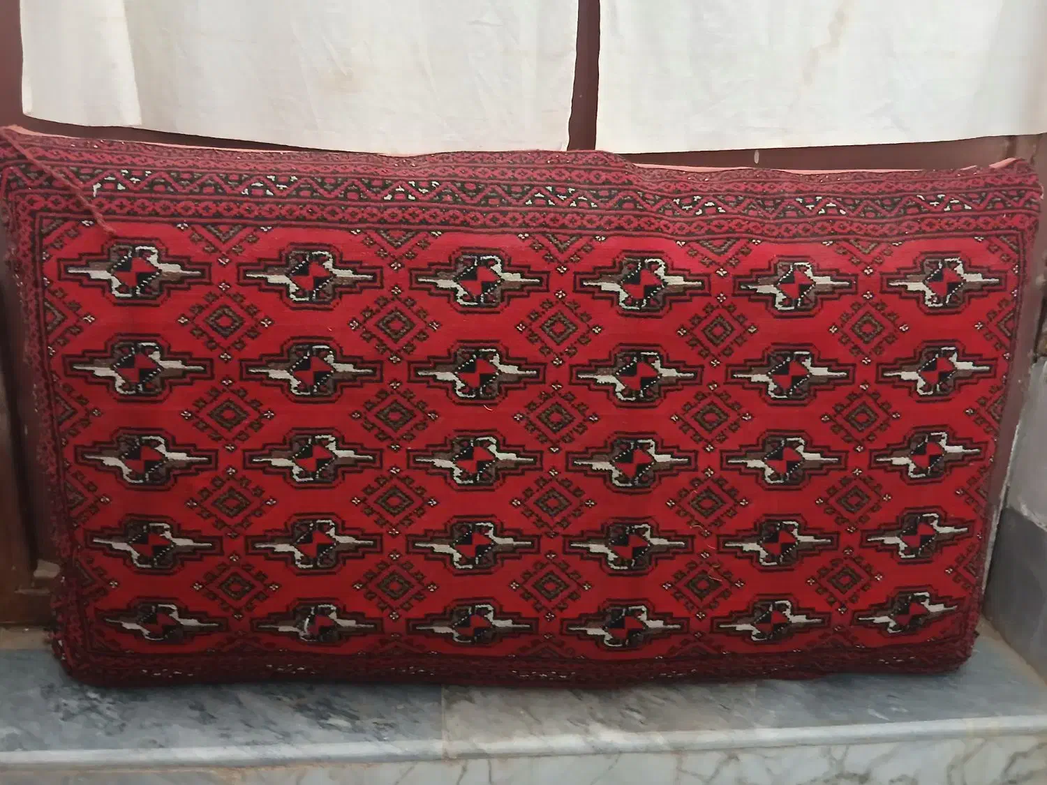 پشتی در حد نو|پشتی|زاهدان, |دیوار